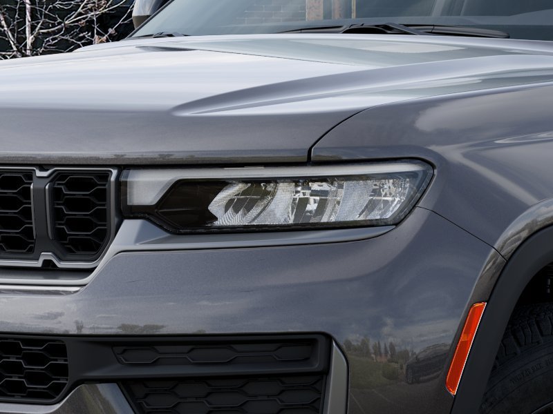 New 2026 Jeep Grand Cherokee Altitude AWD/4WD image 10