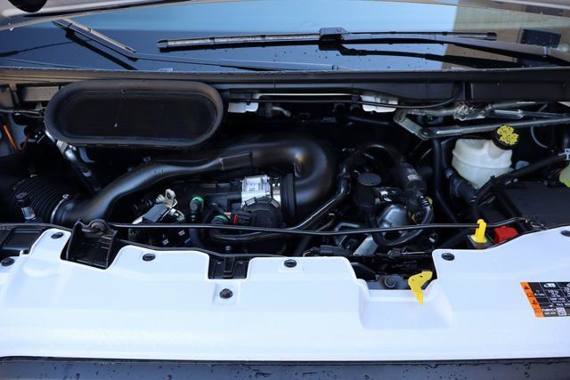 New 2025 Ford Transit 250 Low Roof image 32