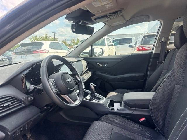 Used 2024 Subaru Outback Premium AWD/4WD image 11