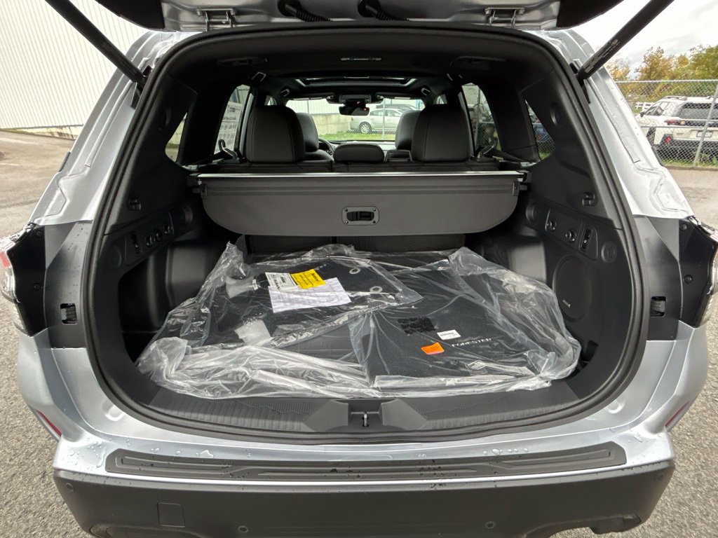 New 2026 Subaru Forester Limited AWD/4WD image 34