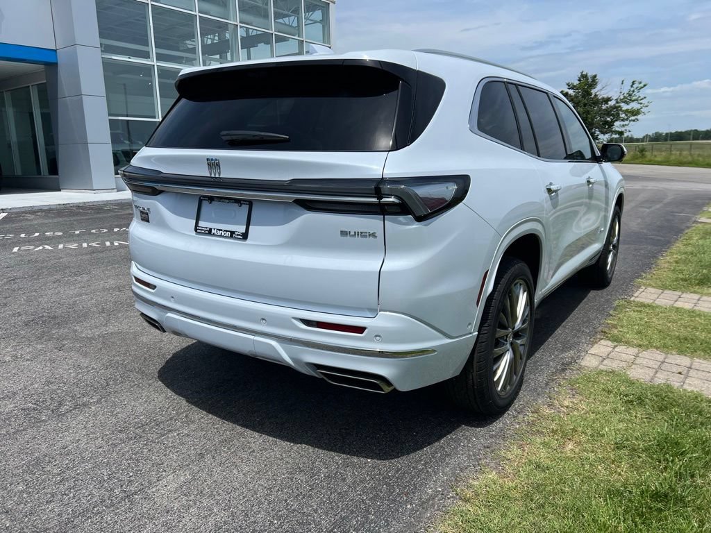 New 2026 Buick Enclave Avenir w/ Super Cruise Package FWD image 4