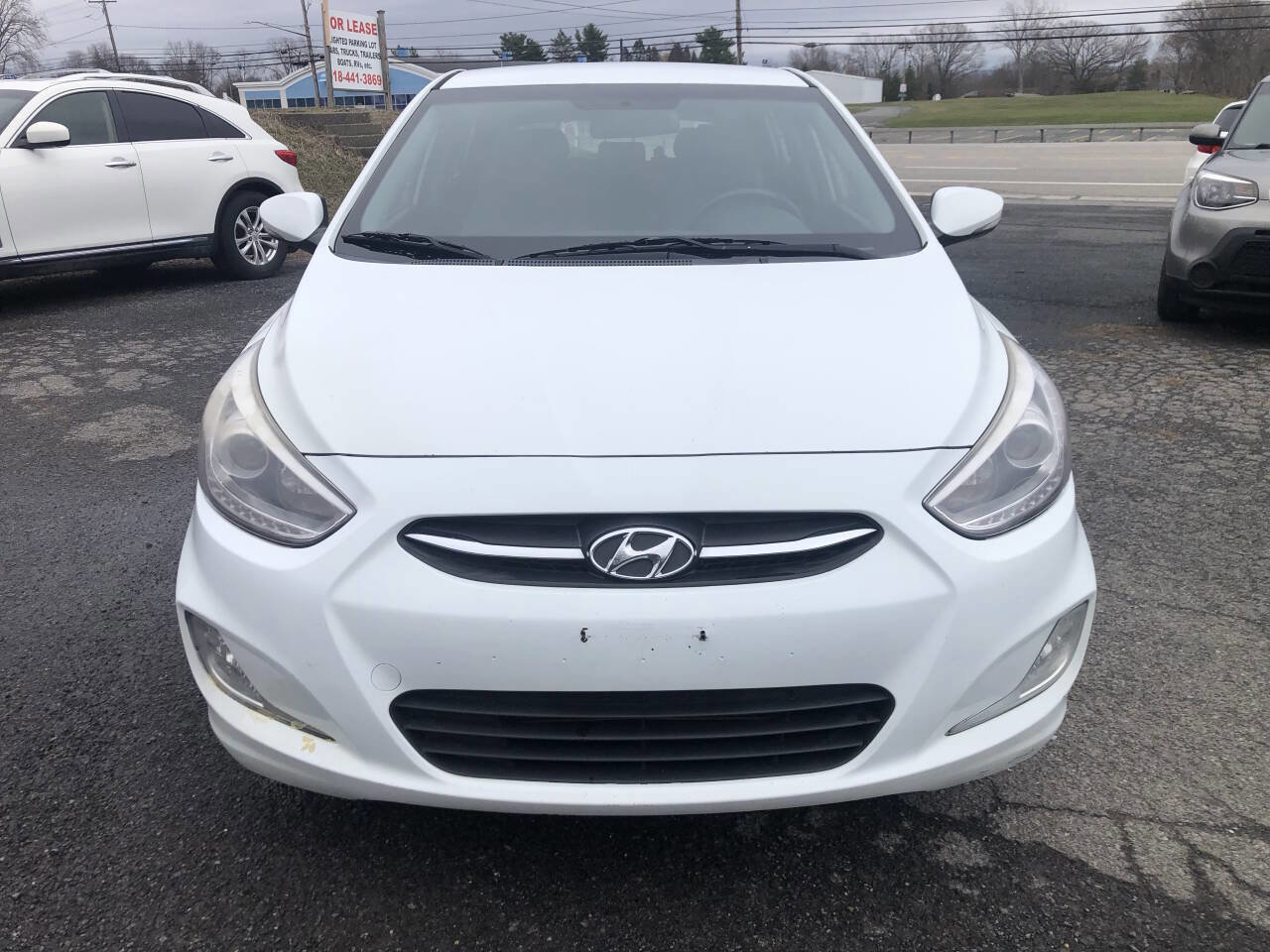 Used 2015 Hyundai Accent Sport image 2