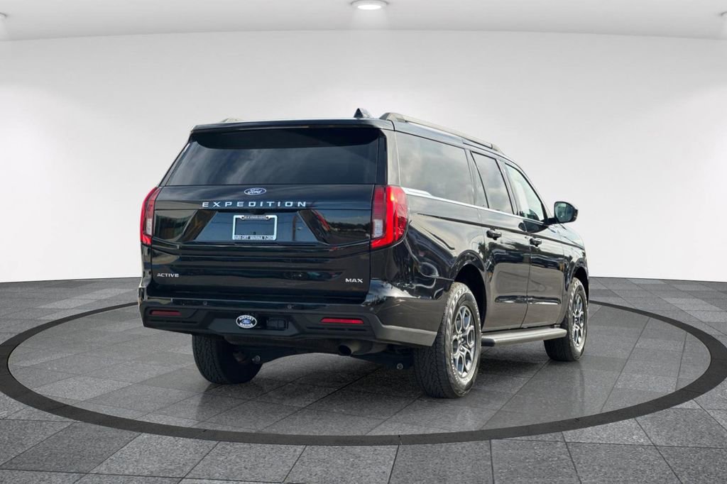 Certified 2025 Ford Expedition Max Active image 5
