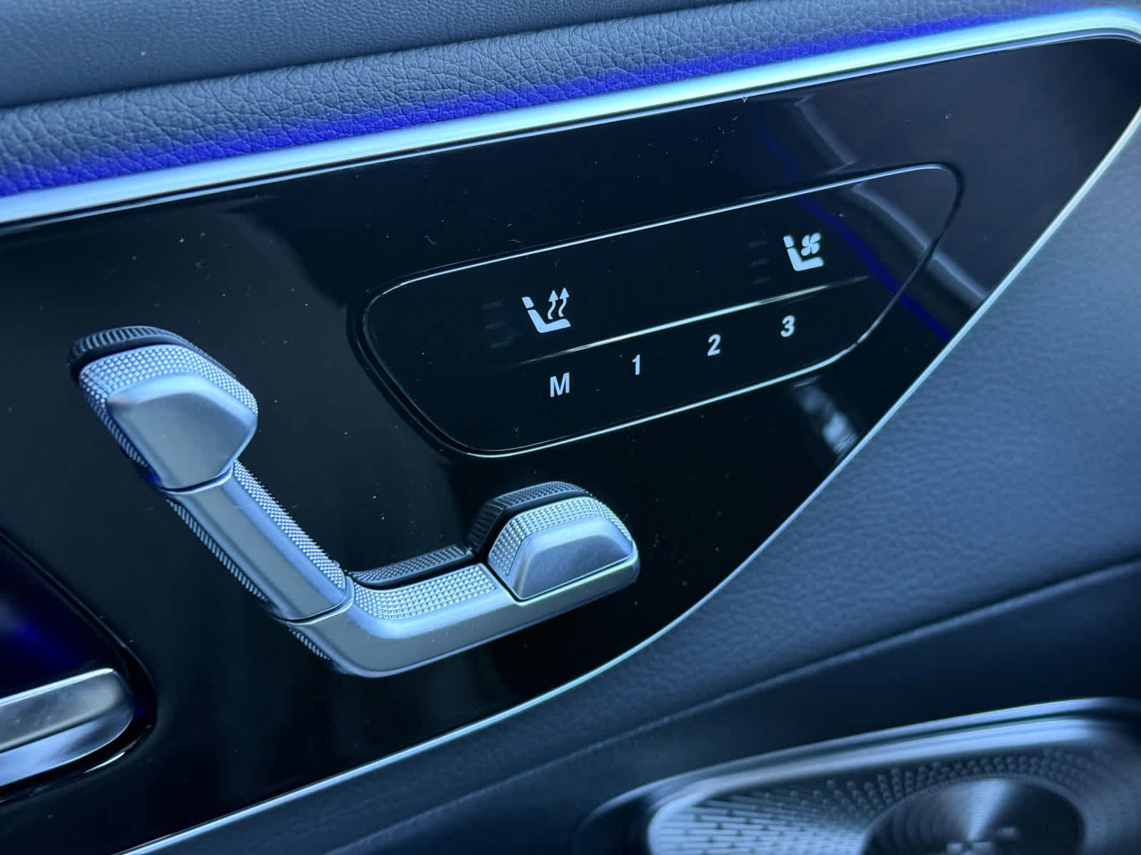 New 2026 Mercedes-Benz GLC 300 GLC 300 image 24