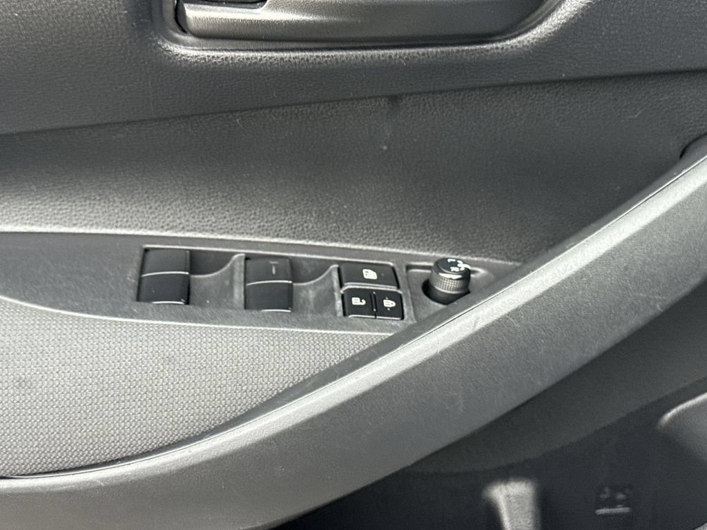 Used 2024 Toyota Corolla LE FWD image 15