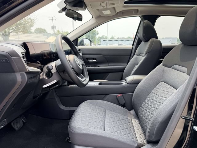 New 2026 Nissan Kicks SV w/ SV Premium Package AWD/4WD image 16