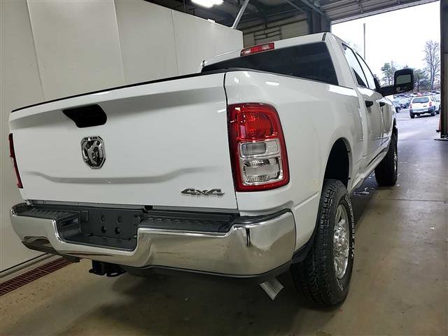 Used 2024 RAM 2500 Tradesman w/ Chrome Appearance Group image 6