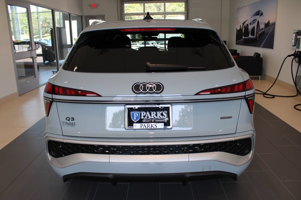 New 2026 Audi Q3 quattro 2.0T AWD/4WD image 26