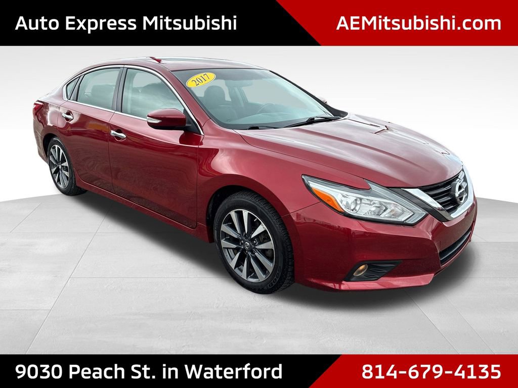 Used 2017 Nissan Altima 2.5 SL w/ Moonroof Package