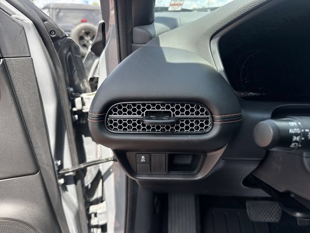 Certified 2024 Honda HR-V Sport image 14