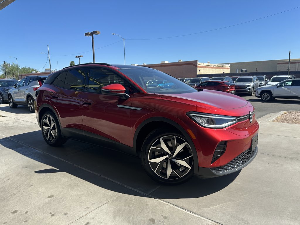 Used 2023 Volkswagen ID.4 S image 5