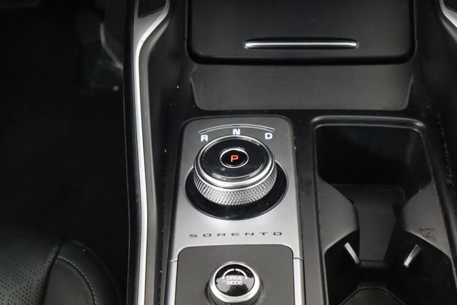 Used 2022 Kia Sorento EX w/ Panoramic Sunroof Package FWD image 27