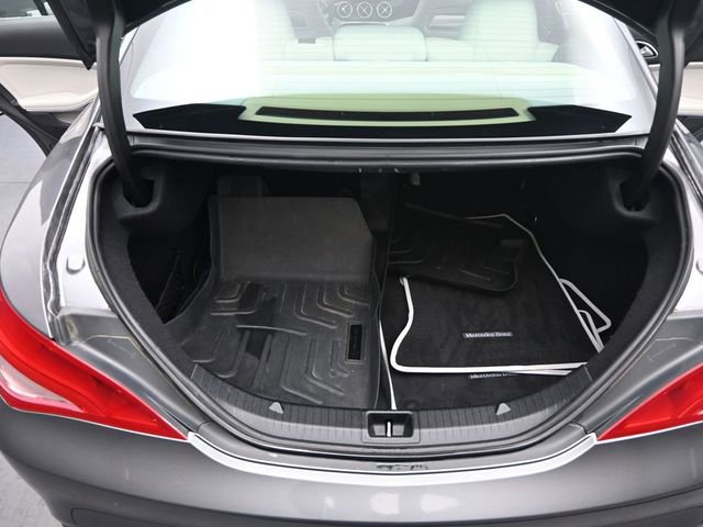 Used 2018 Mercedes-Benz CLA 250 image 18