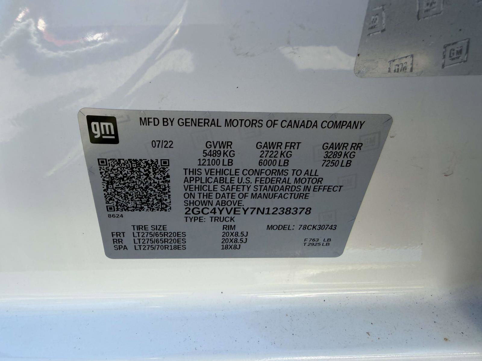 Used 2022 Chevrolet Silverado 3500 High Country w/ Safety Package II image 22