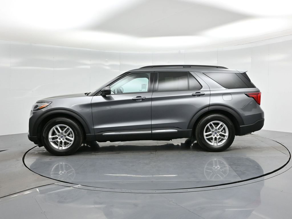 New 2025 Ford Explorer Active image 31