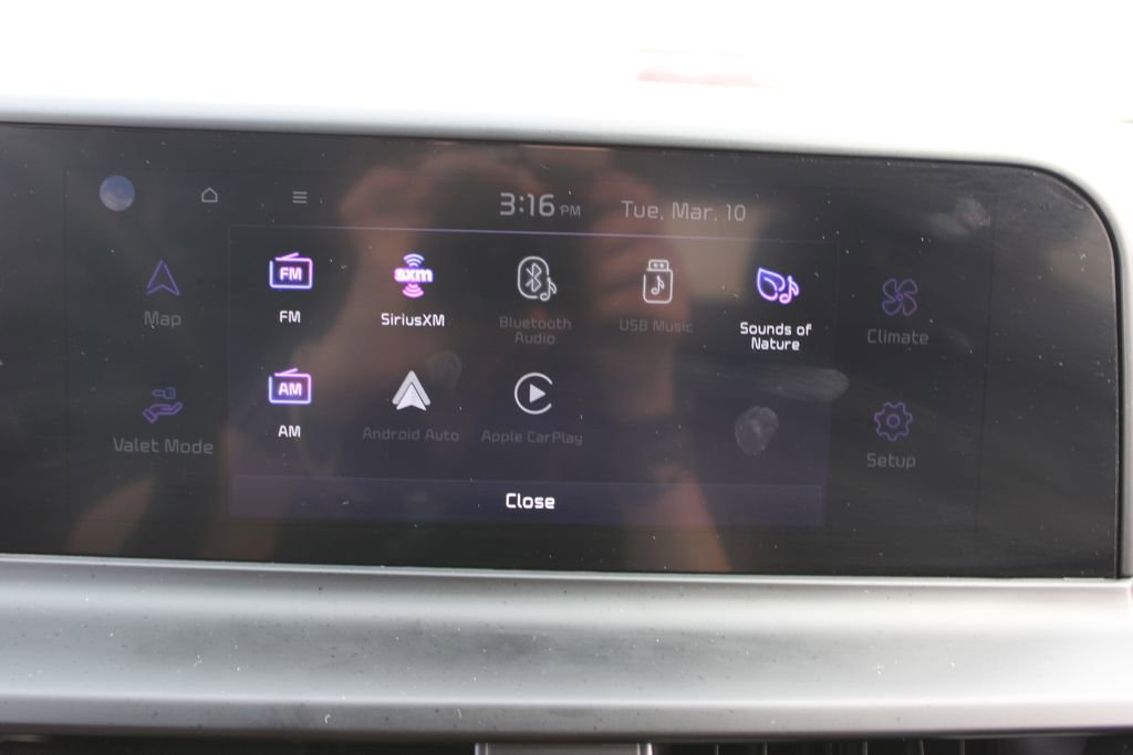 Used 2025 Kia Seltos S image 42