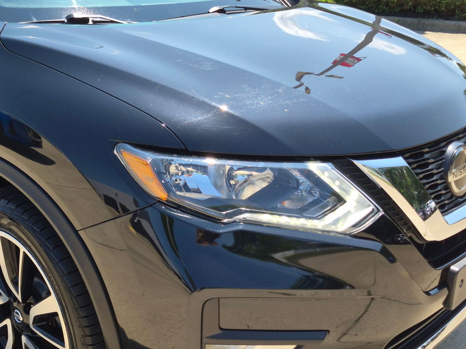 Certified 2020 Nissan Rogue SL AWD/4WD image 40