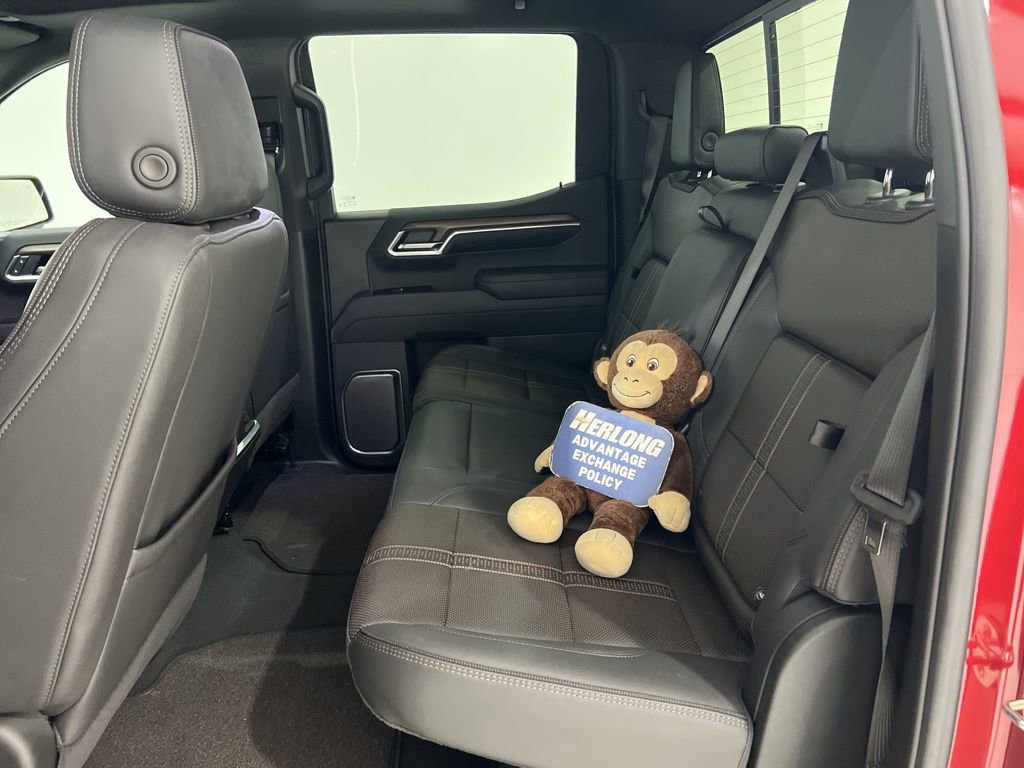 Used 2025 Chevrolet Silverado 1500 High Country w/ Z71 Off-Road Package image 24