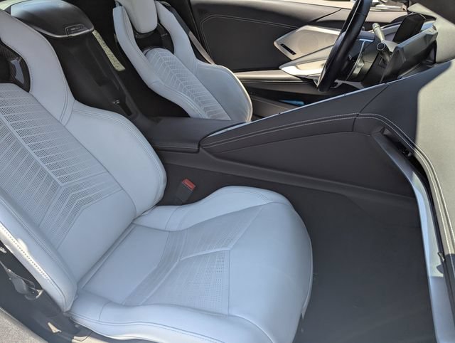 Used 2021 Chevrolet Corvette Stingray Preferred Conv w/ Z51 Performance Package RWD image 23