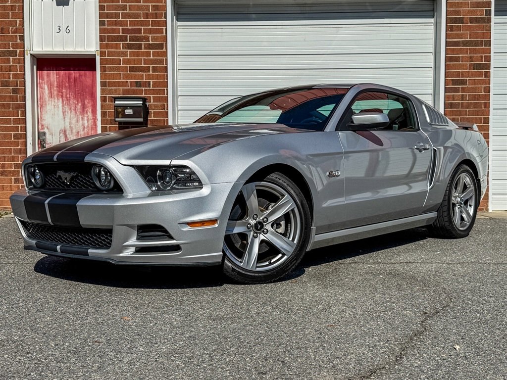 Used 2013 Ford Mustang GT Premium w/ GT Coupe Accessory Pkg 5 image 2