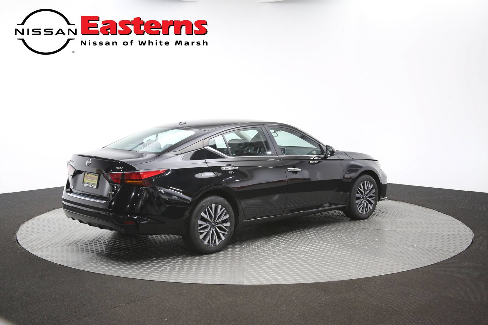 Used 2023 Nissan Altima 2.5 SV AWD/4WD image 40