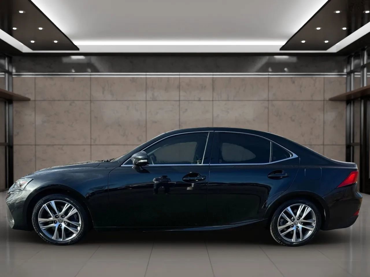 Used 2019 Lexus IS 300 image 3