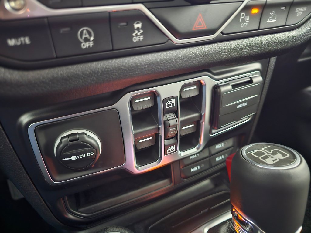 New 2026 Jeep Gladiator Sport AWD/4WD image 29