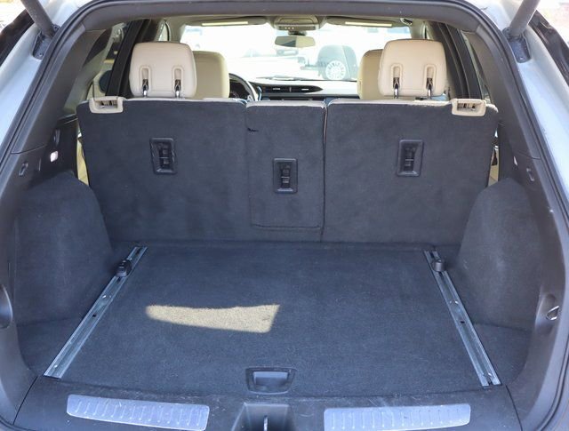 Used 2017 Cadillac XT5 Premium Luxury image 39