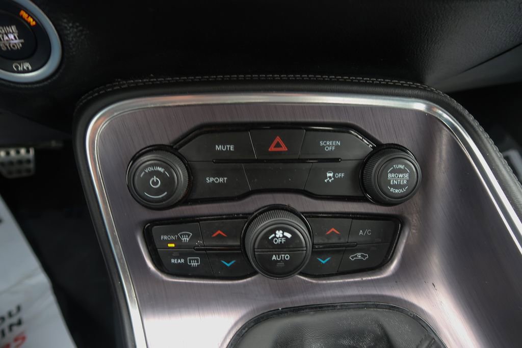 Used 2018 Dodge Challenger R/T image 29