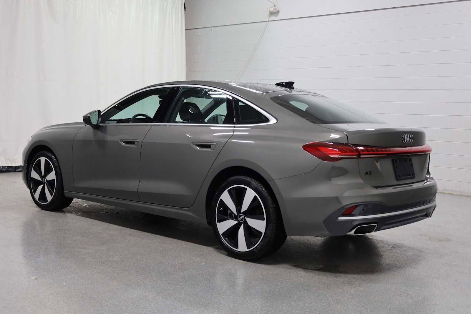 New 2025 Audi A5 2.0T Premium image 3