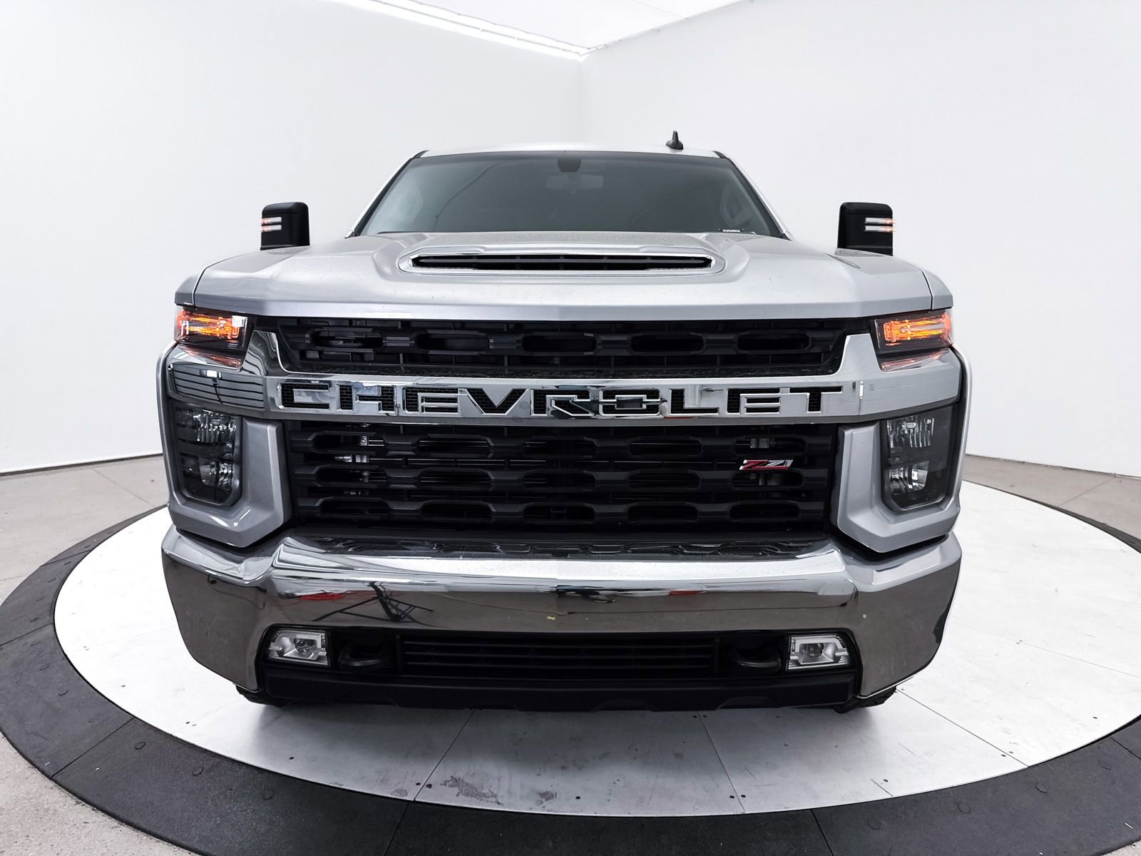 Used 2022 Chevrolet Silverado 2500 LT w/ Convenience Package image 13