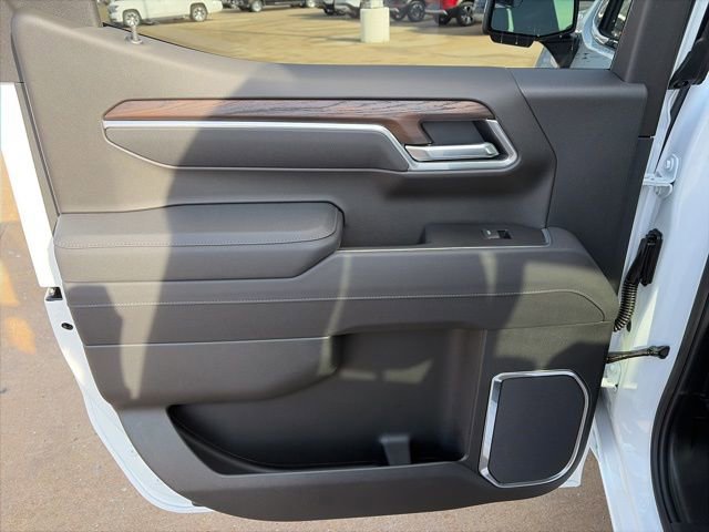 New 2026 GMC Sierra 1500 SLT w/ SLT Convenience Package image 34