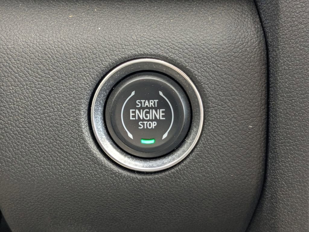 Used 2024 GMC Acadia Elevation w/ Black Edition image 31