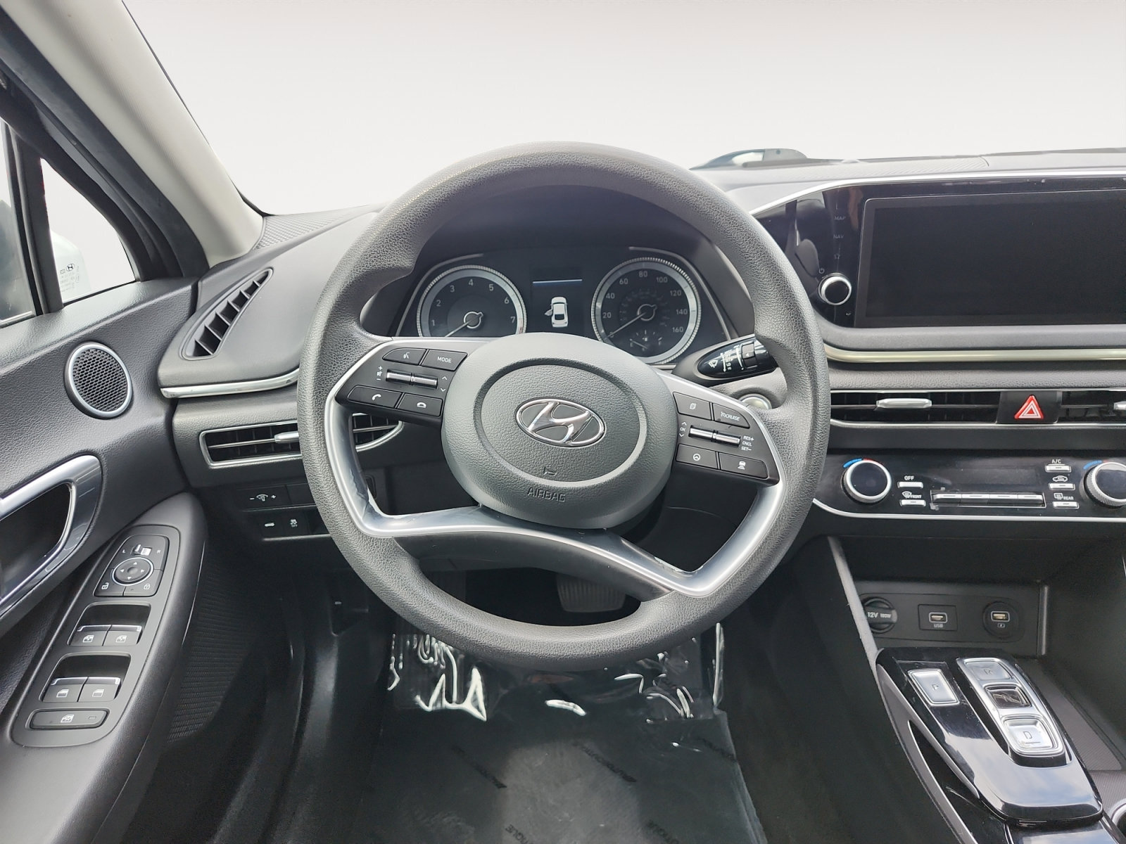 Used 2023 Hyundai Sonata SEL FWD image 12