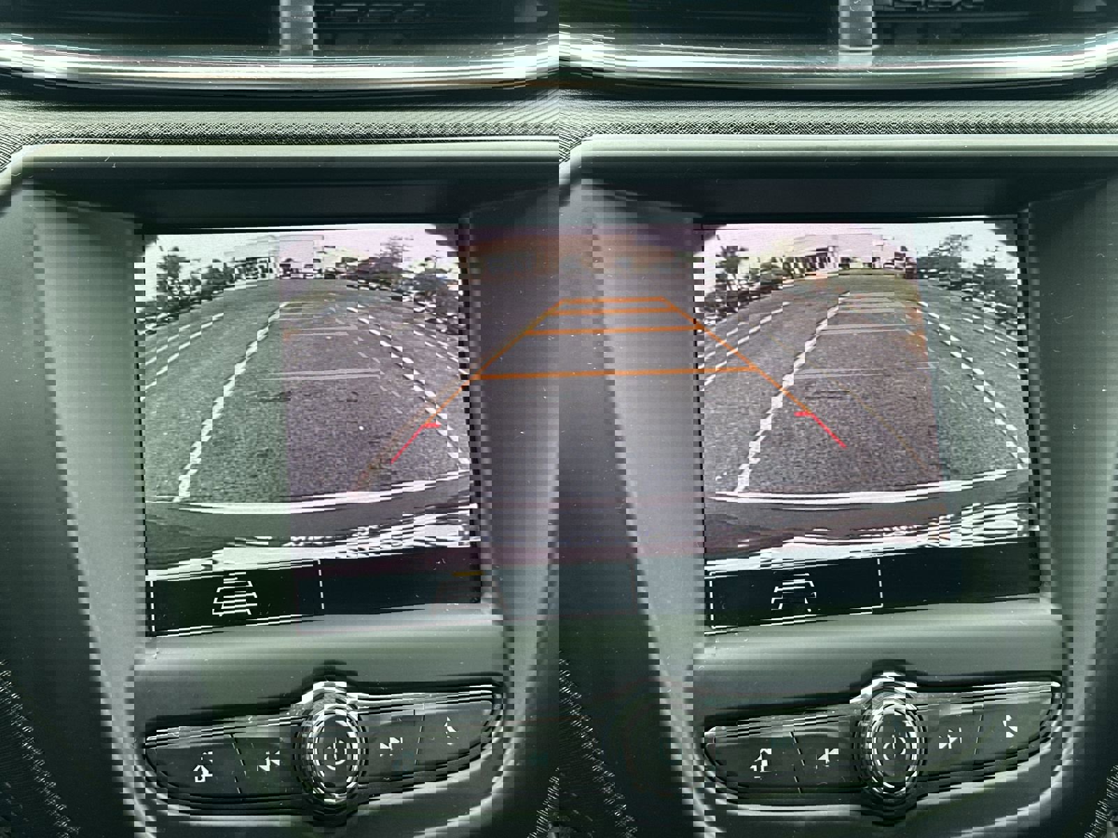 Used 2023 Chevrolet TrailBlazer LT image 27