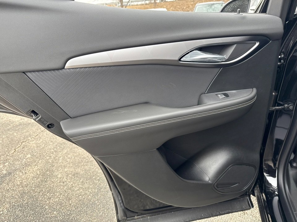 New 2025 Buick Envision Sport Touring image 32