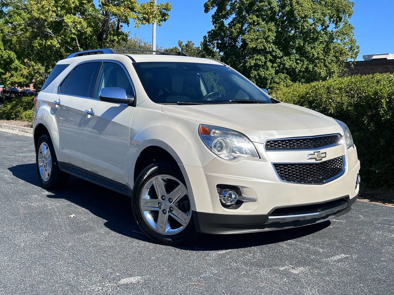 Used 2014 Chevrolet Equinox LTZ image 2