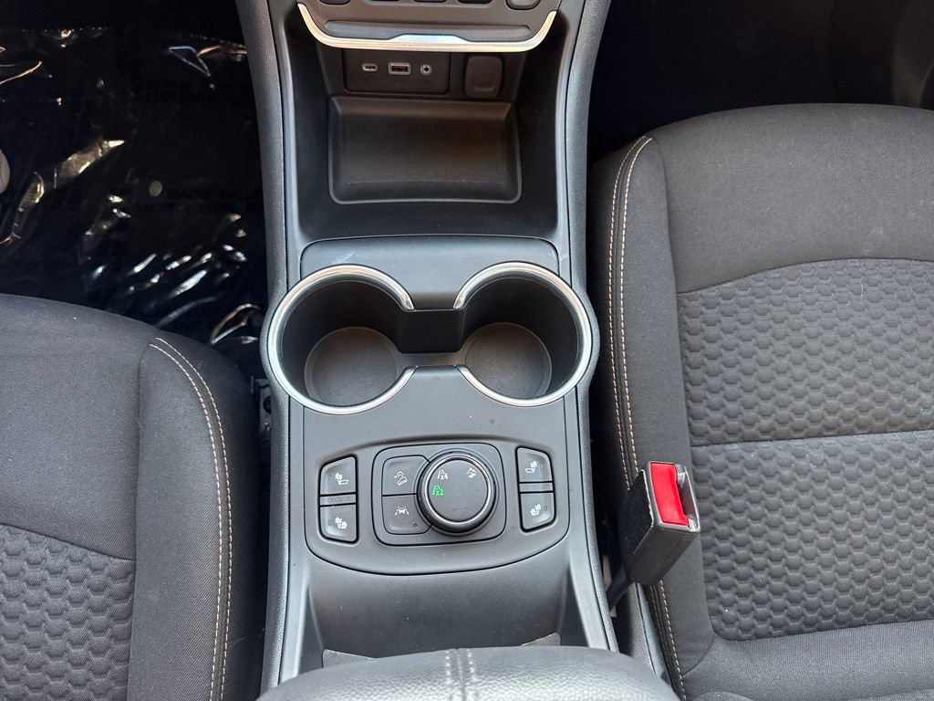 Used 2020 GMC Terrain SLE w/ Driver Convenience Package AWD/4WD image 21