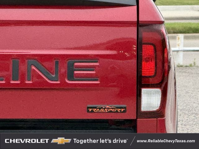 Used 2025 Honda Ridgeline TrailSport image 8