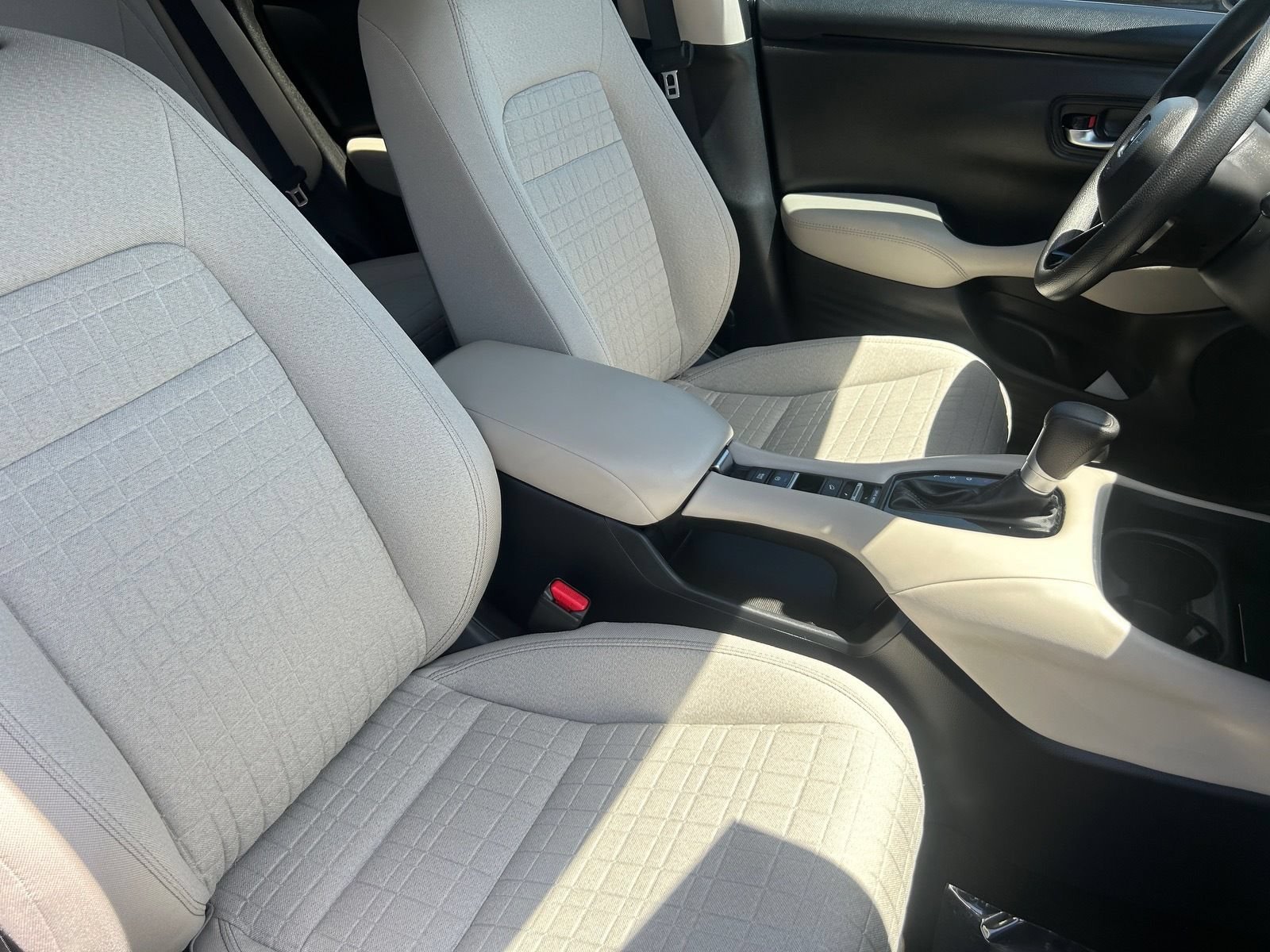 Certified 2026 Honda HR-V LX image 12