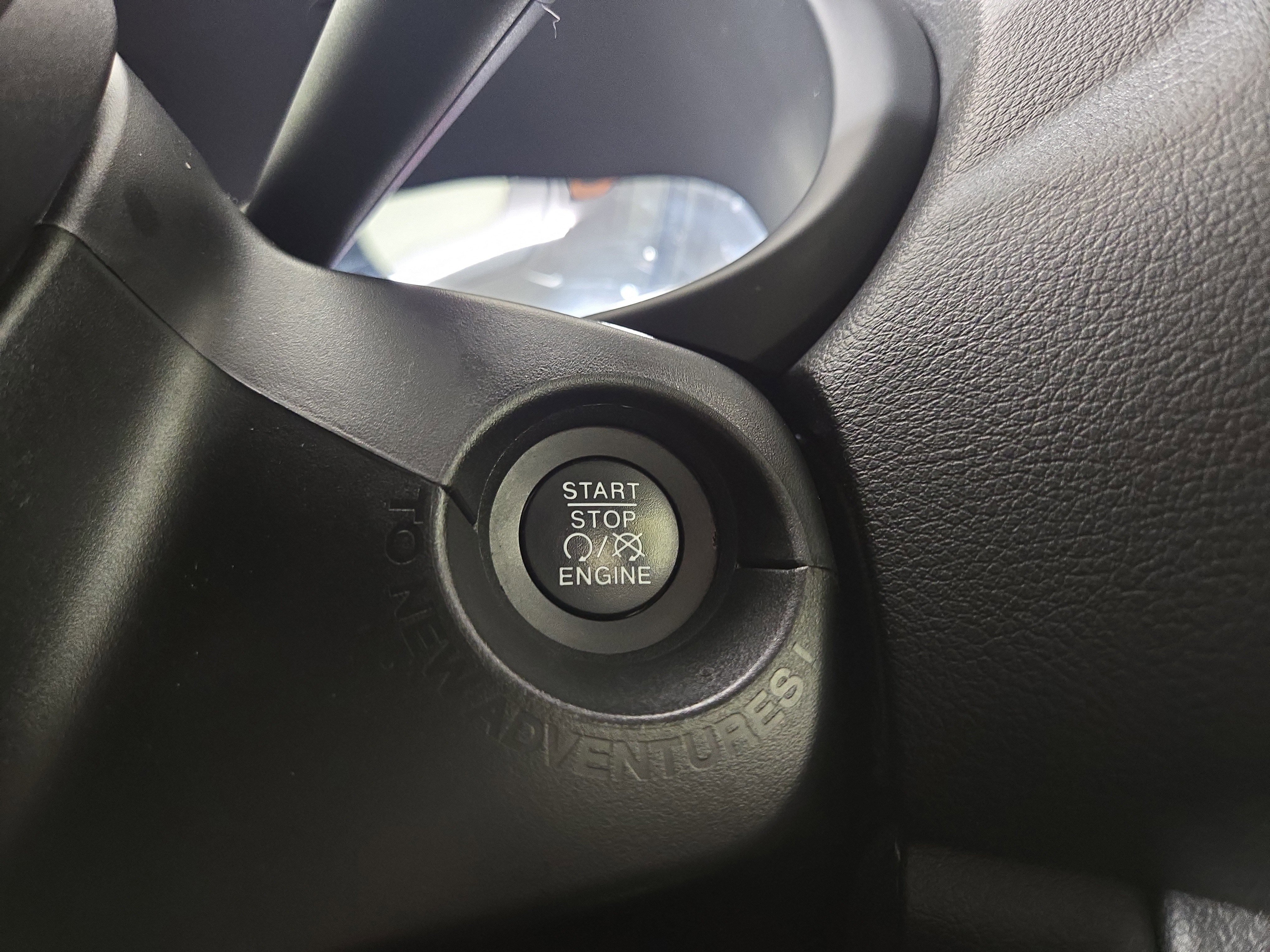 Used 2022 Jeep Renegade Latitude image 25