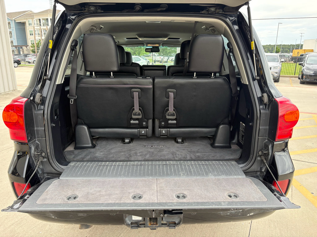 Used 2015 Toyota Land Cruiser AWD/4WD image 33