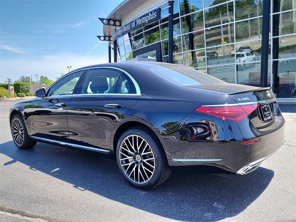 New 2025 Mercedes-Benz S 580 4MATIC Sedan image 3