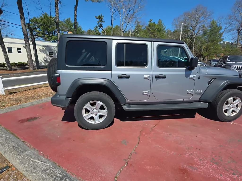 Used 2019 Jeep Wrangler Unlimited Sport S image 4