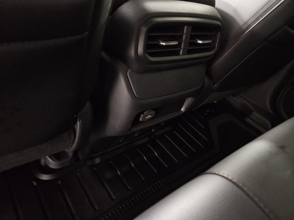 Used 2025 Honda Ridgeline TrailSport image 28