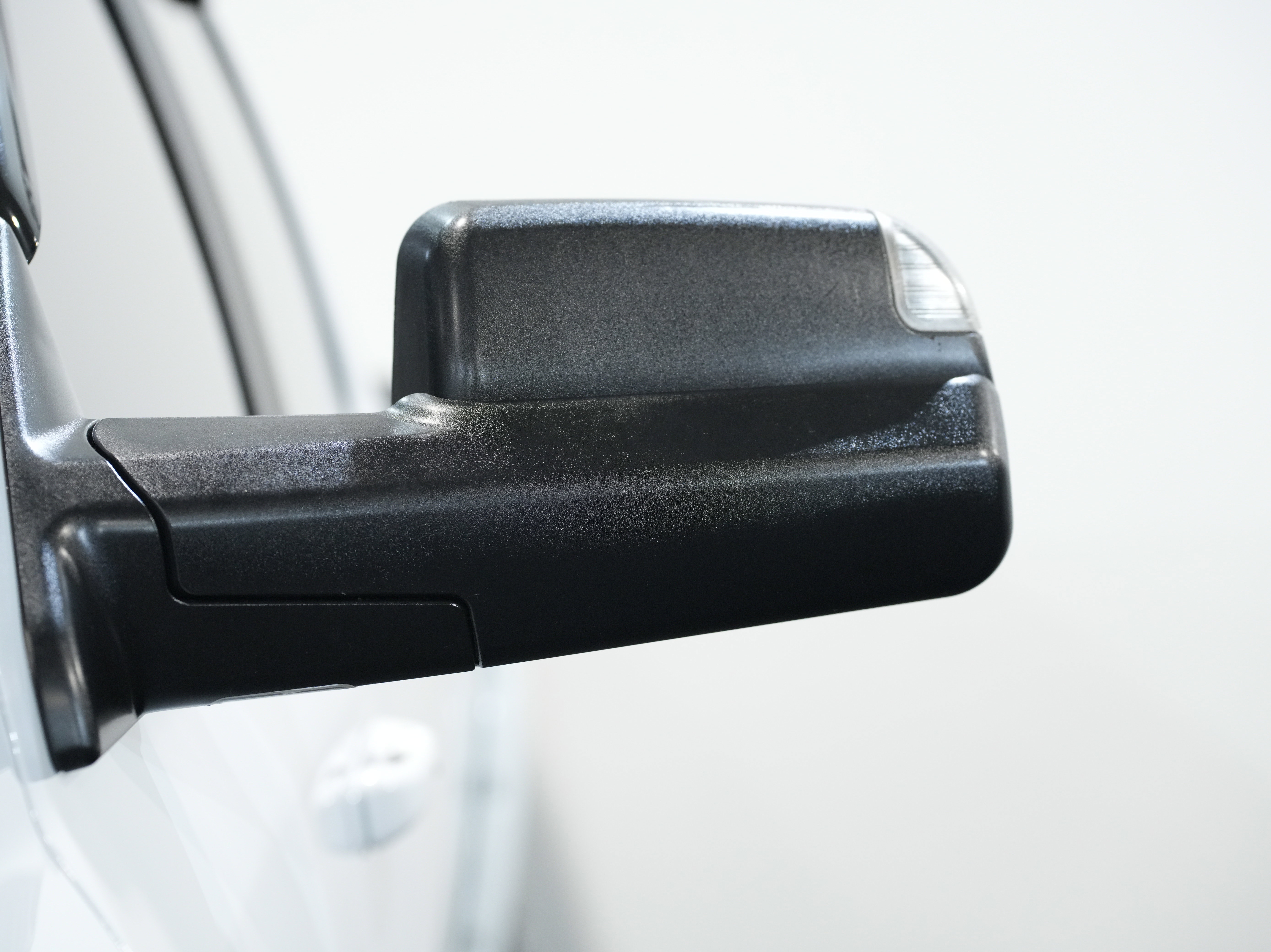 Used 2017 RAM 2500 Laramie w/ Sport Appearance Group image 11