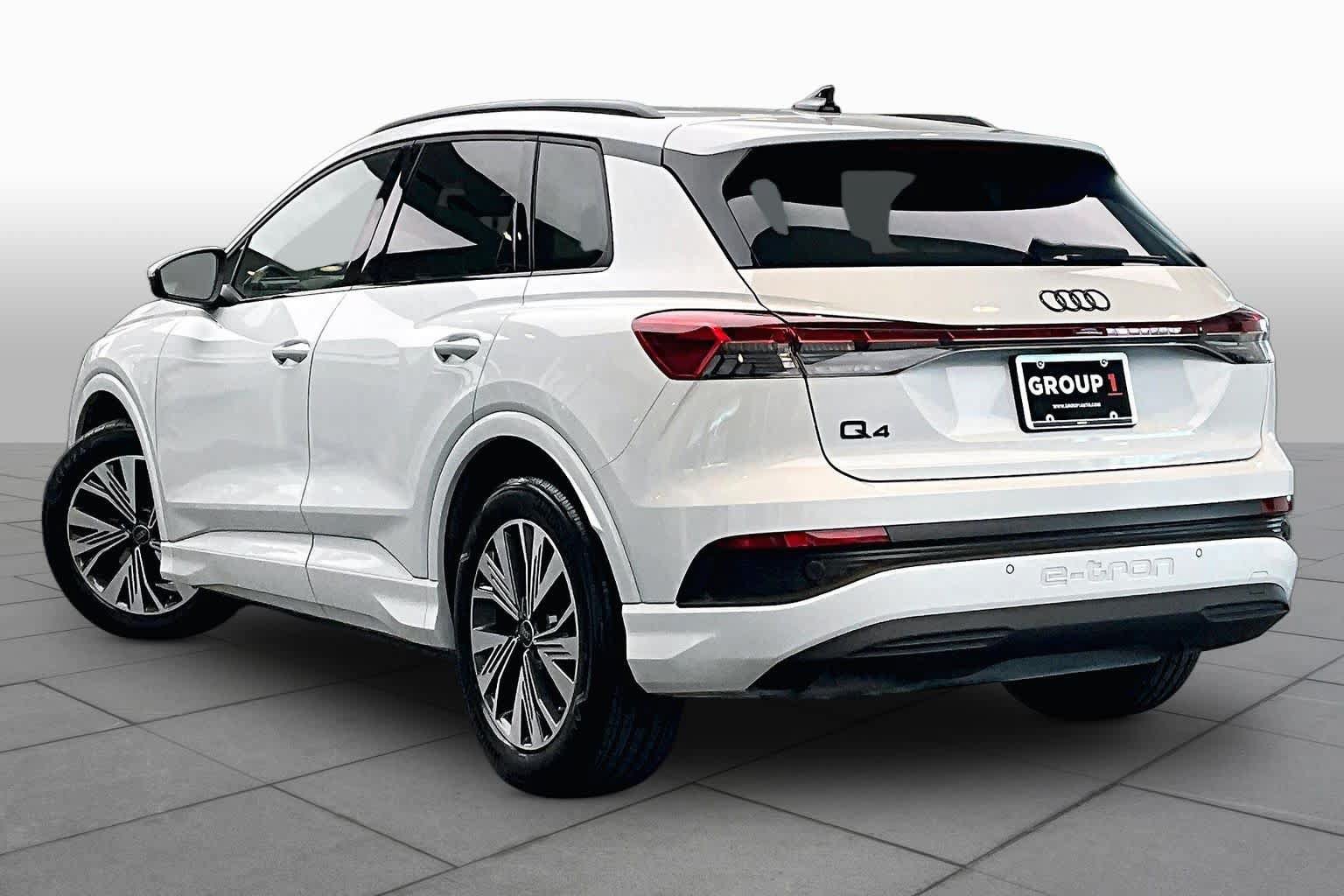 Used 2025 Audi Q4 e-tron Premium Plus w/ Premium Plus RWD image 10