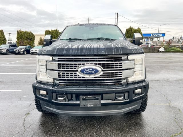 Used 2017 Ford F350 Platinum w/ Platinum Ultimate Package AWD/4WD image 4