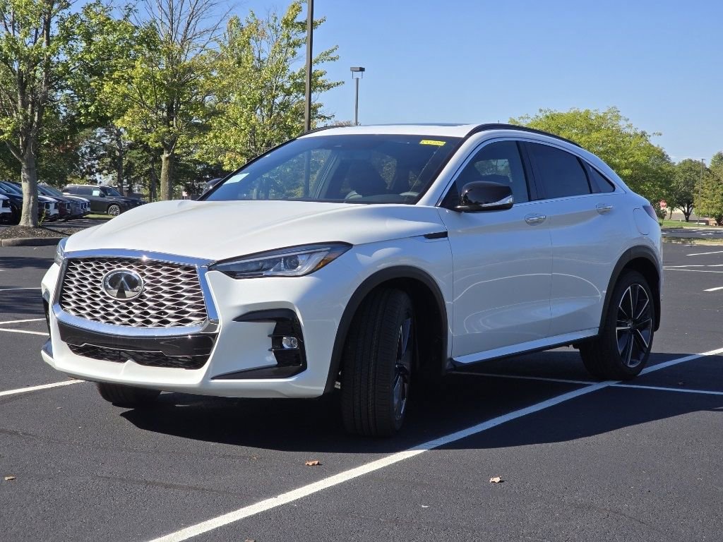 Certified 2025 INFINITI QX55 Luxe w/ Cargo Package image 15