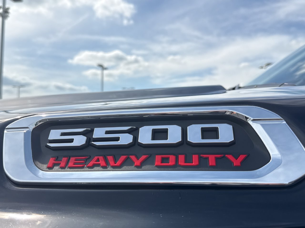 Used 2025 RAM 5500 4x4 Crew Cab image 11